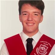 Estudiante ciencias de la salud, acabo de terminar primero de bachiller, puedo ayudarte en primaria y secundaria.